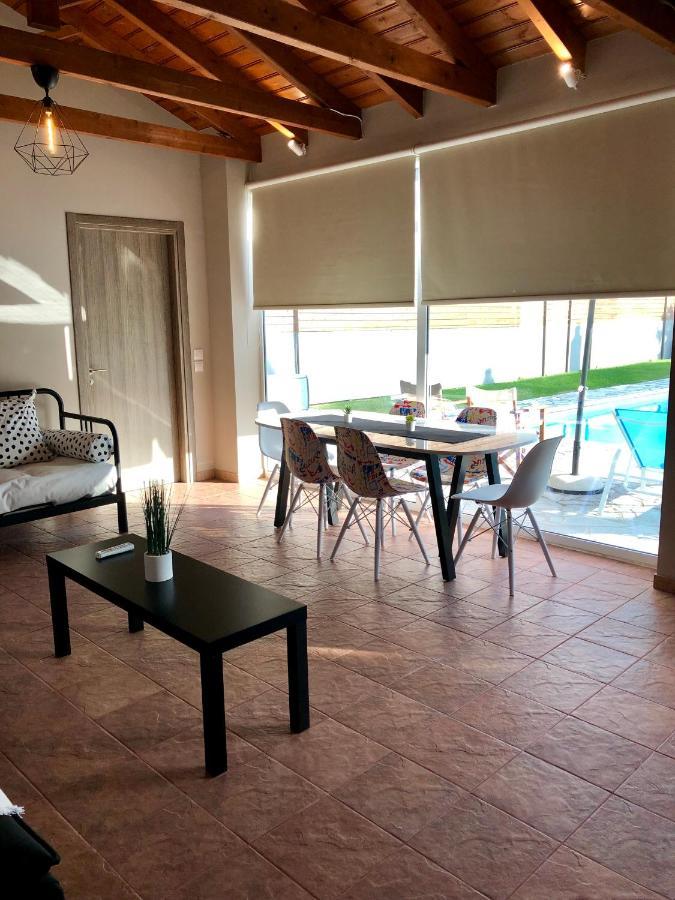 Villa Sunlit Pool House Posidhonía Esterno foto