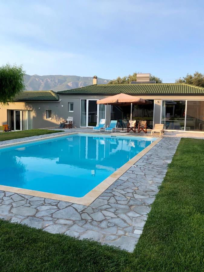 Villa Sunlit Pool House Posidhonía Esterno foto